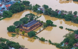 Đại Nội Huế ngập trong nước lụt, Phó thủ tướng yêu cầu bảo vệ di tích