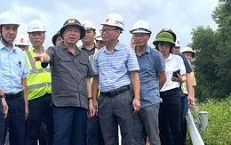 Khắc phục hậu quả bão lũ