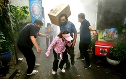 Phường Xuân Hòa thực tập chữa cháy, hướng dẫn dân thoát nạn nơi bít bùng