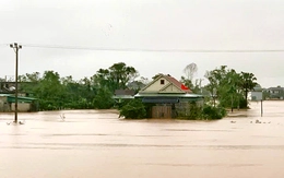 Lũ ở Hà Tĩnh, Quảng Ngãi đang lên, ở Huế khả năng lên trong 24 giờ tới