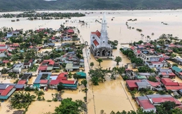 Khắc phục hậu quả bão lũ