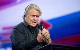 Steve Bannon: Một số người sẽ ngồi tù nếu đảng Cộng hòa thua bầu cử giữa kỳ và năm 2028