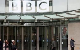 Các lãnh đạo Đài BBC từ chức sau bê bối chỉnh sửa phát biểu của ông Trump