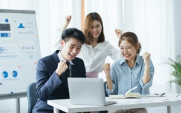 Nhiều người trẻ khó cân bằng cuộc sống trước sức ép tài chính và sức khỏe