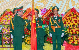 Trường Quân sự Quân khu 9 đón nhận Huân chương Bảo vệ Tổ quốc hạng nhì