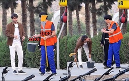 Đám đông 'há hốc miệng' trước thể lực của anh lao công