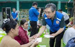 Khắc phục hậu quả bão lũ