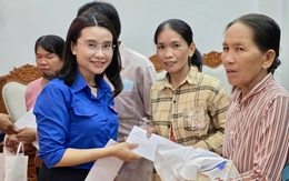 Thanh thiếu nhi TP.HCM gói ghém ân tình, gửi trao đồng bào tả tơi nơi tâm bão