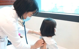 Cúm A gia tăng, nhiều trẻ phải nghỉ học, nhập viện điều trị