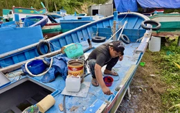 Khắc phục hậu quả bão lũ