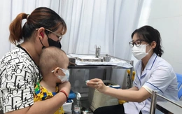 Ngăn trào lưu nuôi con ‘thuận tự nhiên’, kiểu ‘anti’ vắc xin