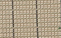 Ảnh chụp vệ tinh những khu nhà công nhân khổng lồ giống hệt nhau ở siêu đô thị ngàn tỉ đô Neom