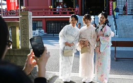 Hàng không Trung Quốc tạo điều kiện cho khách hủy chuyến tới Nhật