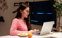 Làm sếp bị kẹp giữa cấp trên và nhân viên, cấp dưới bị kẹp giữa sếp và khách hàng, ai áp lực hơn ai?