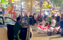 Qua bàn bên xin đá uống bia nhưng bị từ chối, hai nhóm lao vào ẩu đả ở quán nhậu