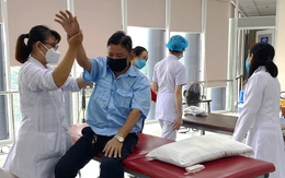 Vượt 'cửa tử' đột quỵ nhưng lại bỏ ngỏ phục hồi chức năng