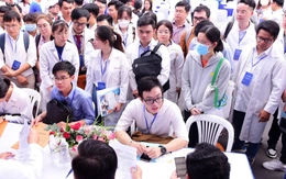 'Nguy cơ sẽ có bác sĩ ra trường không đạt chuẩn năng lực để hành nghề'