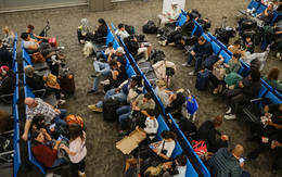 Mỹ dỡ bỏ hạn chế bay sau khi chính phủ mở cửa lại