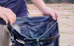 Tìm thấy quần và khóa xe của tài xế mất tích do lũ cuốn ở Quảng Trị