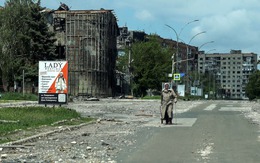 Nga dùng chiến thuật 'luồn sâu, đánh hiểm' tiến chiếm Pokrovsk của Ukraine
