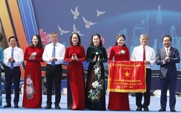 Giáo dục TP.HCM 'đi sau về trước'