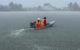 Đợt mưa lũ lịch sử ở Nam Trung Bộ có gì bất thường, diễn biến những ngày tới thế nào?