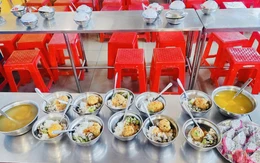Phụ huynh nói bữa ăn bán trú 'không xứng tiền', trường phản hồi