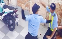 Cãi nhau khi dắt xe cho khách, một bảo vệ đâm chết đồng nghiệp