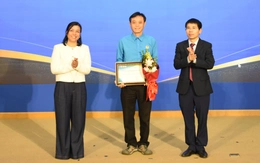 Hơn 1.100 câu chuyện trong 'Vòng tay Công đoàn': Những hình ảnh đẹp từ nhà máy đến công trường