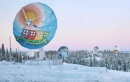 Cuộc đua không gian với Trung Quốc làm bùng nổ xây dựng ăng ten vệ tinh ở Bắc Cực