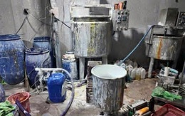 Cảnh báo: Mỹ phẩm giả đang 'cày' da mặt người dùng