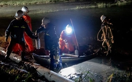 Mục tiêu đến hết ngày 26-11: Đóng điện cho toàn bộ khách hàng vùng lũ Phú Yên