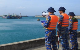 Quân đội duy trì hơn 267.000 người, 6 trực thăng và hàng ngàn phương tiện ứng trực bão số 15