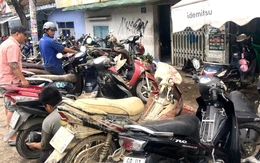 Người dân Khánh Hòa có xe máy bị ngập lụt được sửa miễn phí