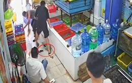 Cười sảng với màn bắt chuột của ba thanh niên