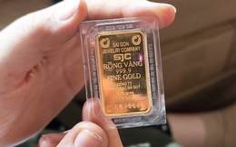 Tìm chủ nhân miếng vàng 5 chỉ để quên trong bịch quần áo hỗ trợ vùng lũ