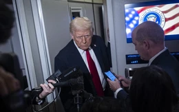 Đan Mạch lập ca trực đêm theo dõi phát ngôn của Tổng thống Trump