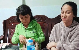 Nhặt được vàng giữa dòng nước lũ, hai vợ chồng ở Nha Trang tìm trả cho người đánh mất