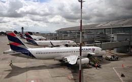 Venezuela thu hồi giấy phép 6 hãng hàng không quốc tế