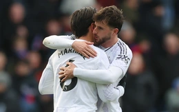 Man United ngược dòng đánh bại Crystal Palace