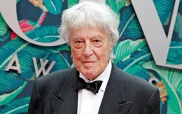 Tác giả của Shakespeare in Love qua đời