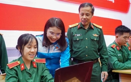 Hơn 2 triệu bạn trẻ tranh tài hiểu biết lịch sử Quốc hội qua livestream