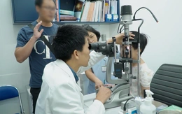 Cảnh báo trẻ bị áp xe hốc mắt do viêm xoang dễ nhầm lẫn với cảm cúm