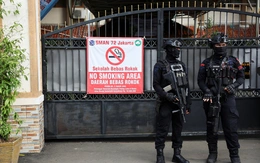 Nổ lớn tại nhà thờ Hồi giáo ở Jakarta khiến 55 người bị thương, nghi phạm là thiếu niên 17 tuổi