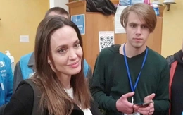 Angelina Jolie thăm Ukraine, tài xế riêng của cô bất ngờ bị bắt nhập ngũ