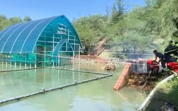 Bơm nước cứu Tháp Chăm Phú Diên nghìn năm tuổi bị ngập sâu nhiêu ngày