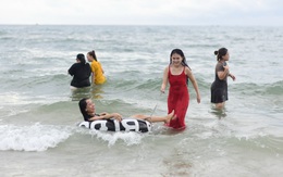 Thời tiết hôm nay 9-11: Đất liền khô ráo, Biển Đông có bão gần