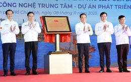 Bí thư Thành ủy TP.HCM Trần Lưu Quang dự lễ gắn biển công trình trọng điểm thuộc dự án mỏ khí