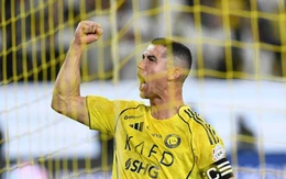 Ronaldo lại sút phạt đền, ghi bàn thắng thứ 953 trong sự nghiệp