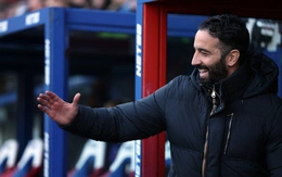 HLV Amorim: 'Chúng tôi ăn cắp ý tưởng từ các đội bóng khác để ghi bàn'